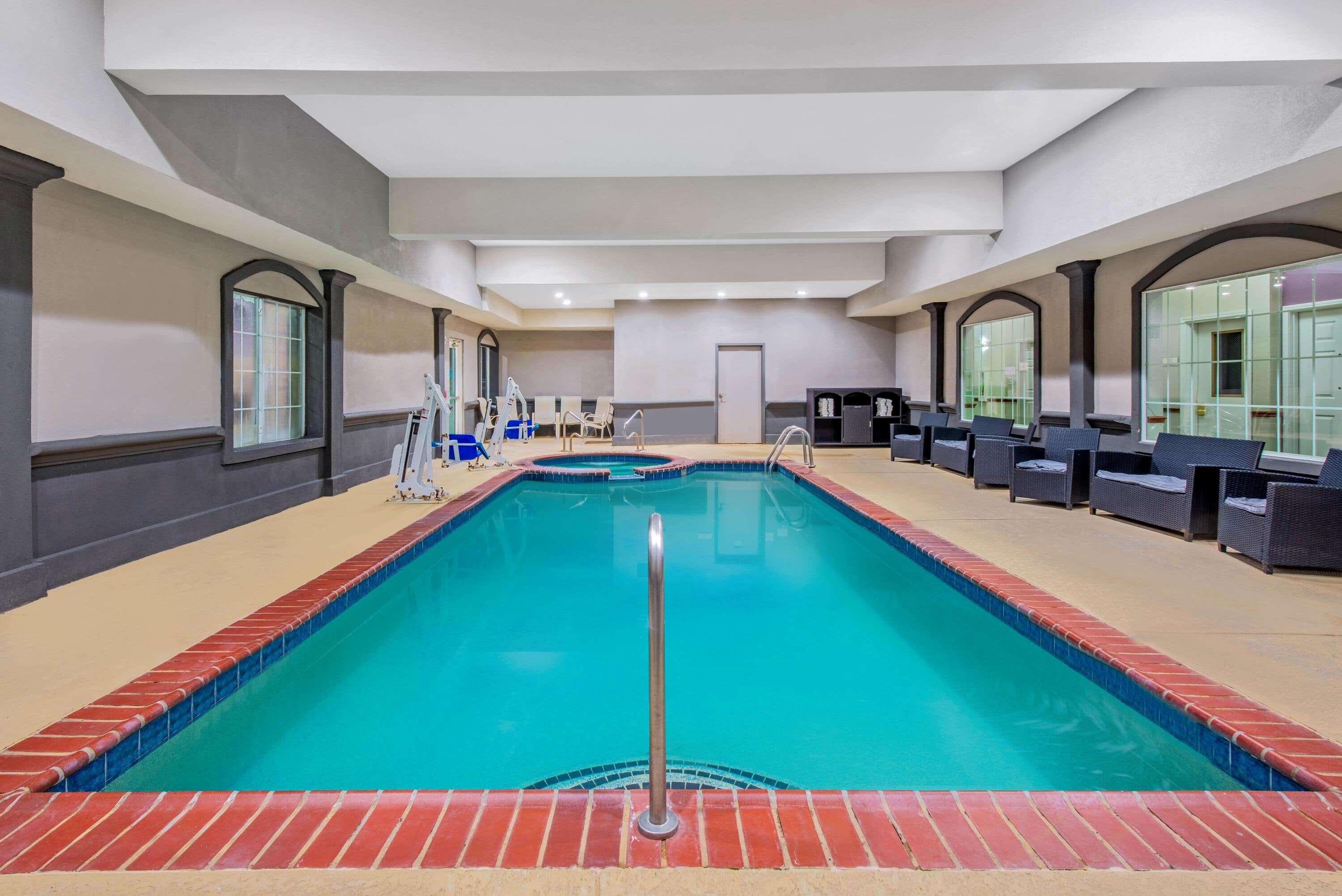 La Quinta By Wyndham Gainesville Exterior photo